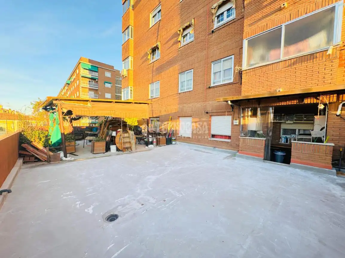 Vista exterior de Pis en venda en Talavera de la Reina amb Aire condicionat, Calefacció i Terrassa