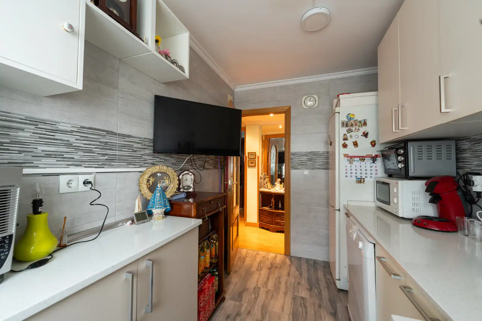 Flat with garden for sale in Calle de Camarena, imagen 12
