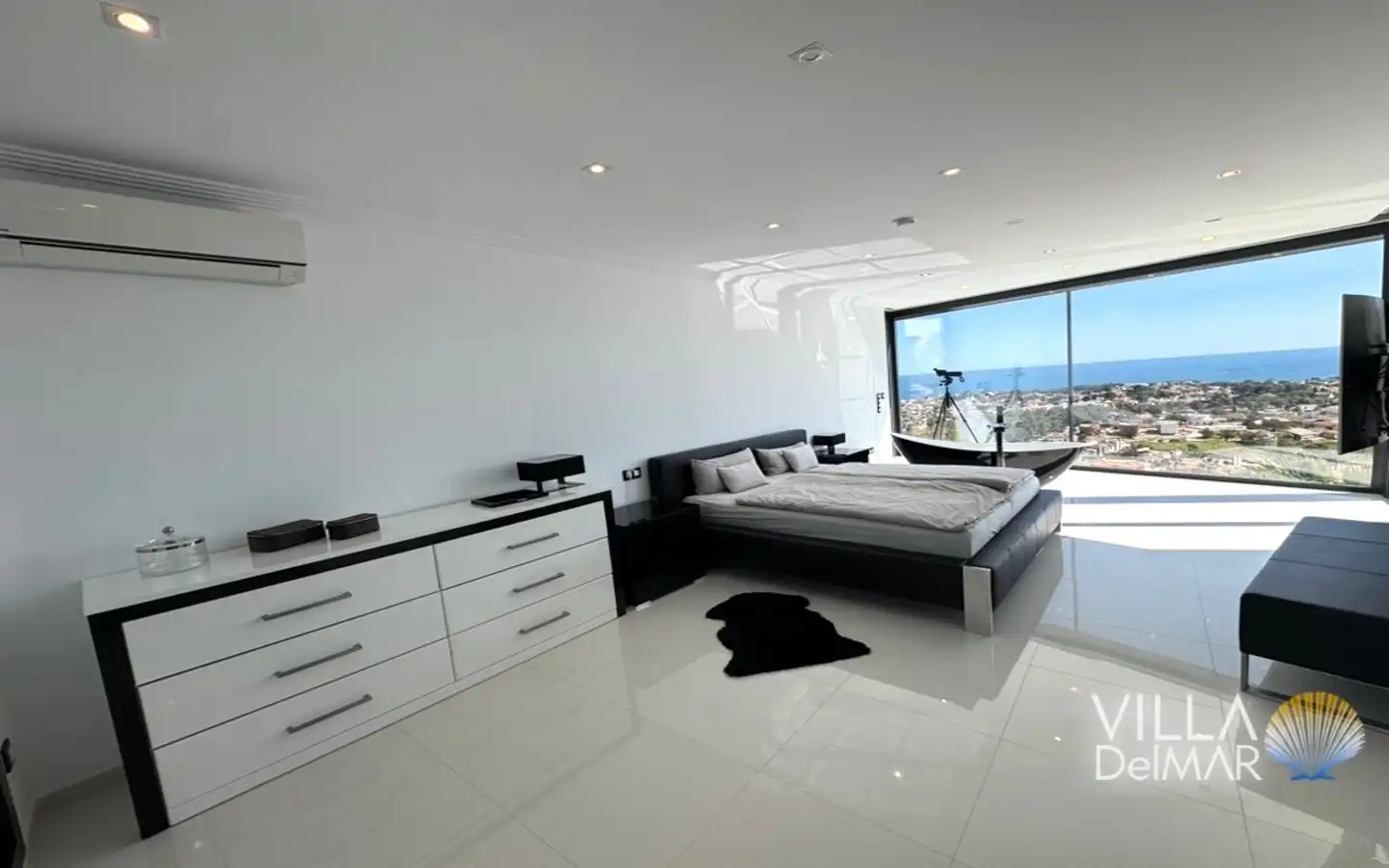 Schlafzimmer von Haus oder Chalet zum Verkauf in Calpe / Calp mit Klimaanlage, Heizung und Privatgarten