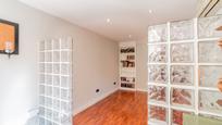 Flat for sale in  Madrid Capital  with Heating