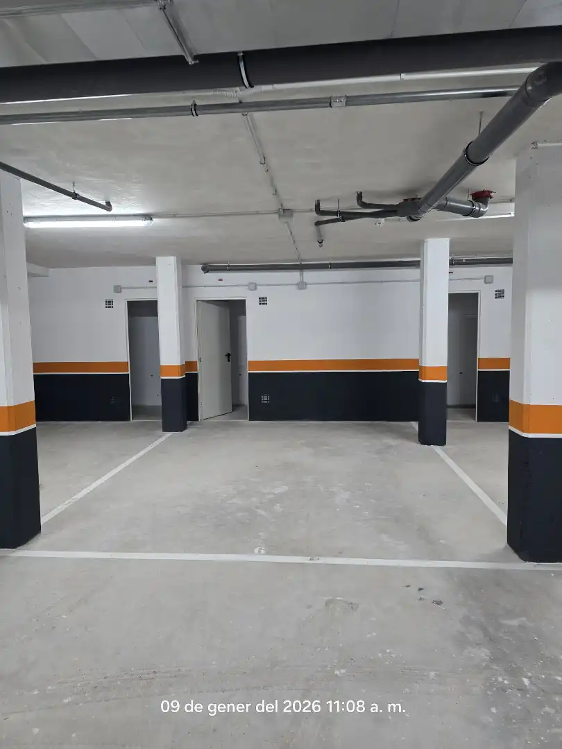 Einzelparkplatz mit Aufzug zum Verkauf in Carrer Vicenç Rocosa Isern, imagen 2