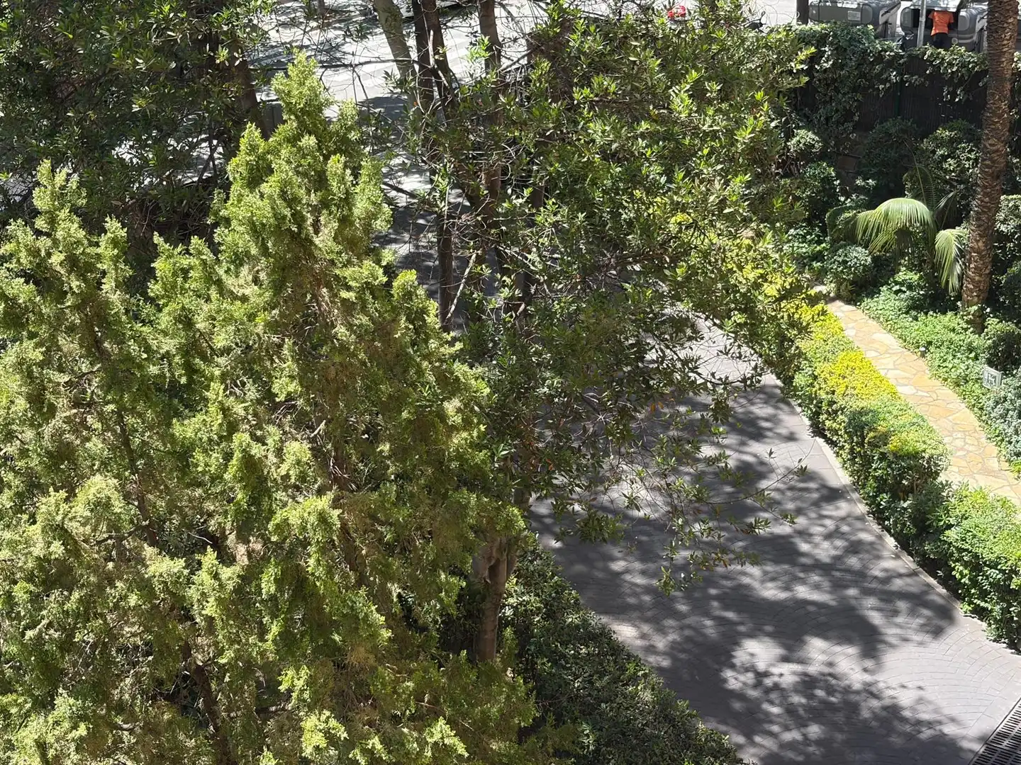 Vista exterior de Piso de alquiler en Barcelona con Aire acondicionado, Calefacción y Jardín privado