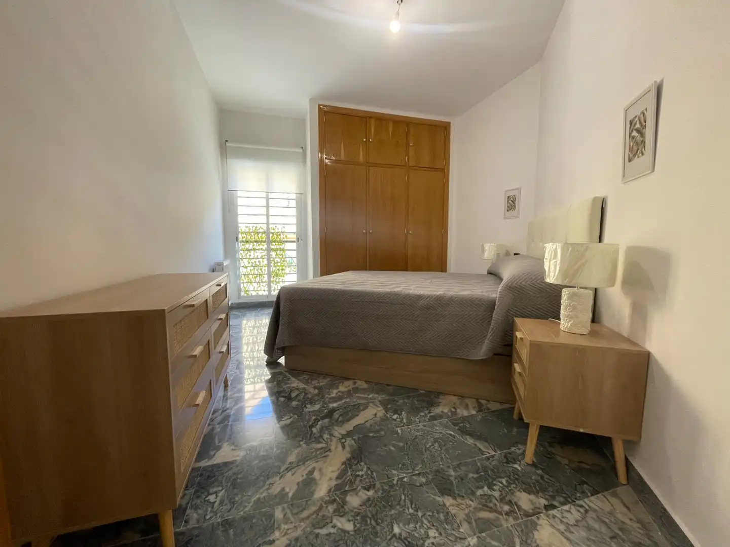 Schlafzimmer von Wohnung zur Miete in Badajoz mit Klimaanlage, Heizung und Möbliert