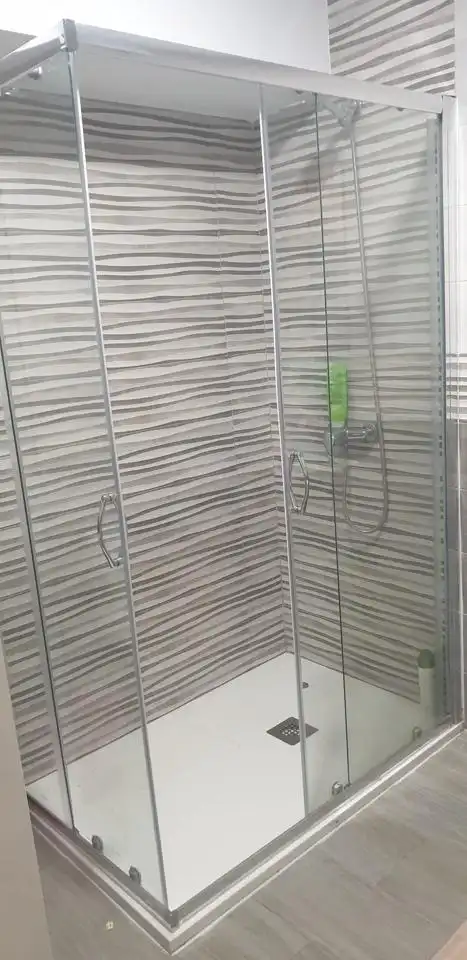 Baño de Casa adosada en venta en Saelices con Calefacción