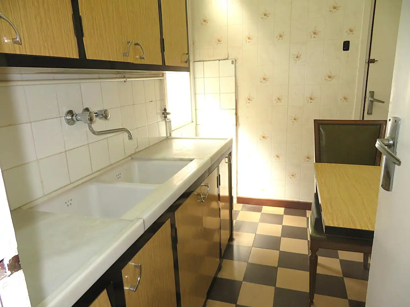 Cocina de Piso en venta en Barcelona con Balcón