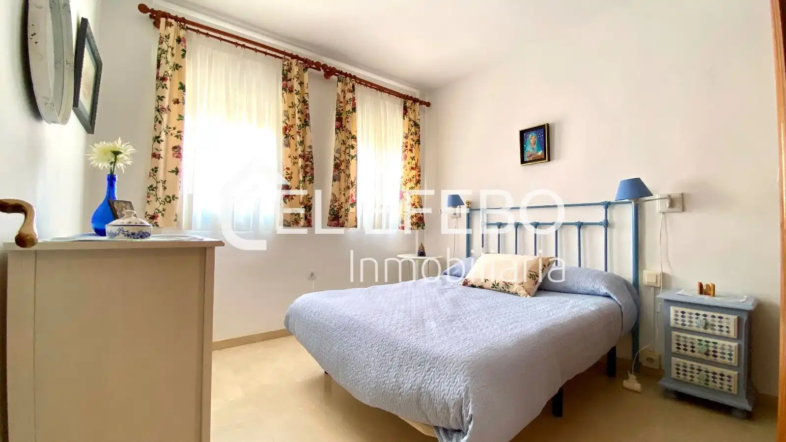 Dormitori de Dúplex de lloguer en Antequera amb Aire condicionat, Calefacció i Terrassa