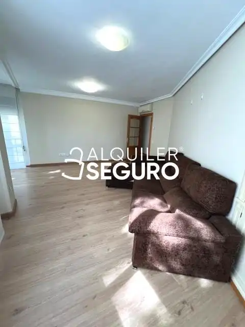 Living room of Flat for rent in Leganés  with Air Conditioner and Heating