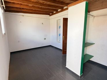 Casa amb balcó en venda a PLAYA DE LA JAQUETA