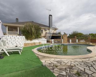 Garden of House or chalet for sale in Camarma de Esteruelas  with Heating, Storage room and Swimming Pool
