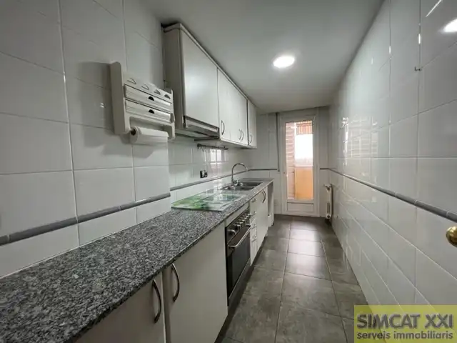 Cocina de Piso en venta en Figueres con Aire acondicionado, Calefacción y Terraza