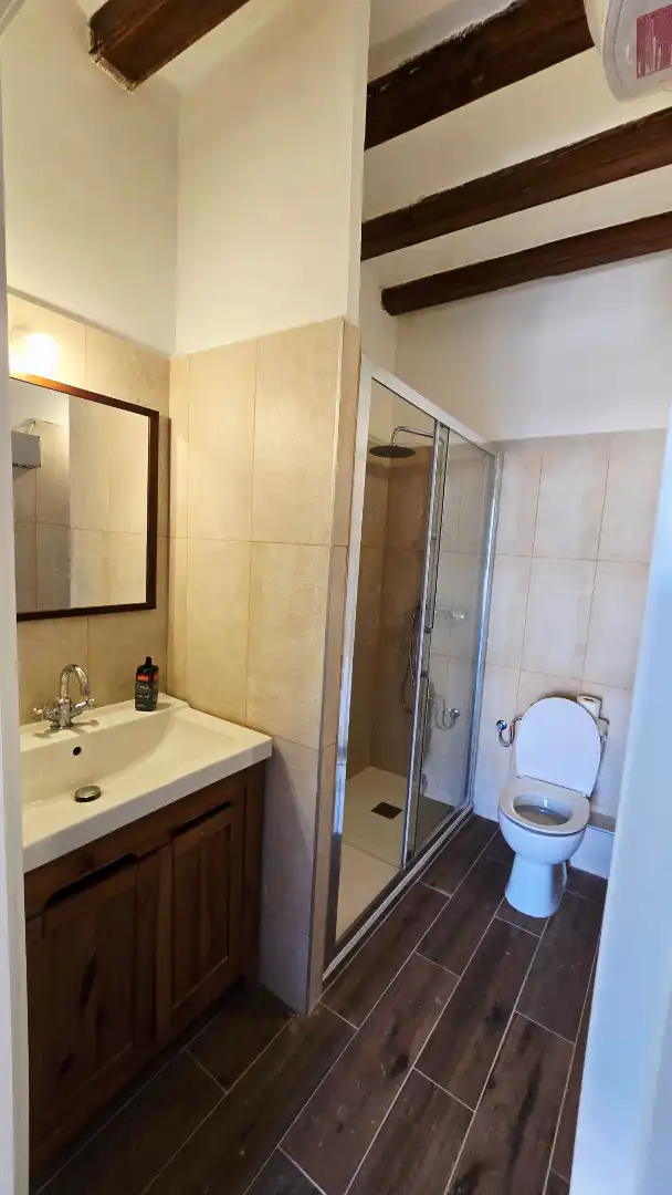 Bathroom of Flat for sale in Barcelona  with Air Conditioner, Heating and Parquet flooring