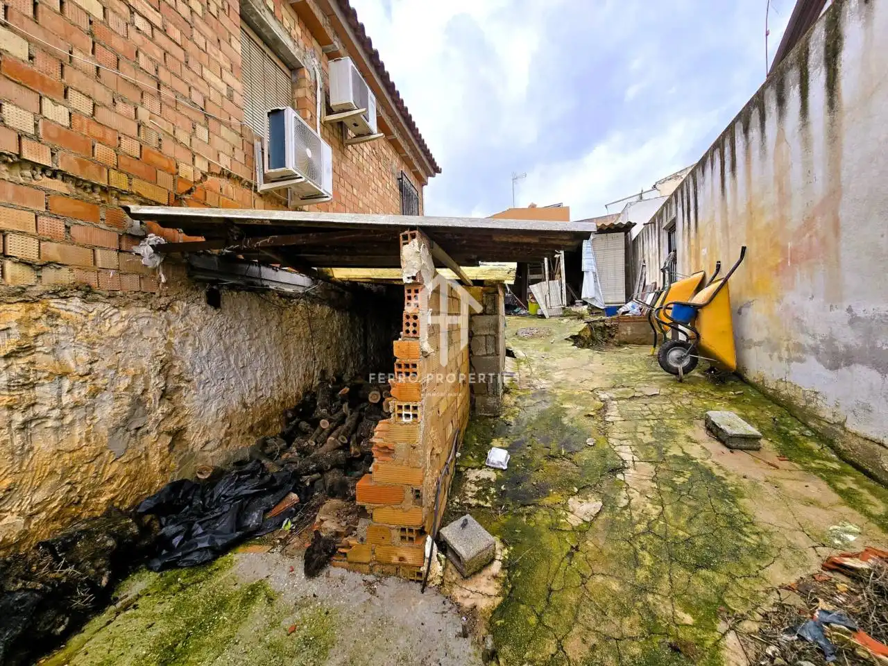 Casa o xalet en venda a Calle Granada, Loja