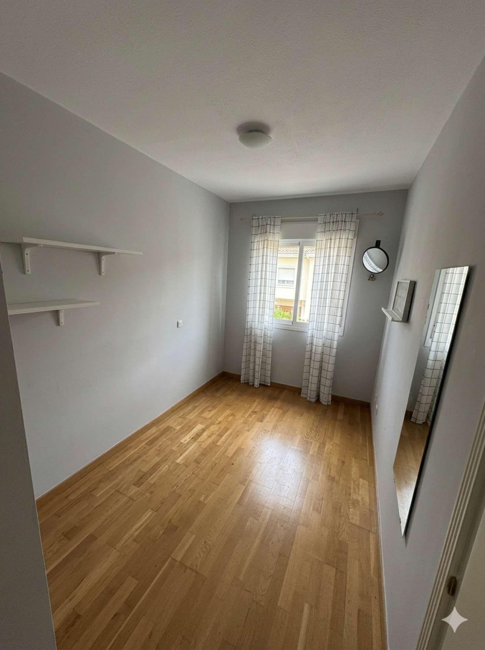 Schlafzimmer von Wohnung zur untervermieten in Las Rozas de Madrid mit Klimaanlage, Heizung und Terrasse