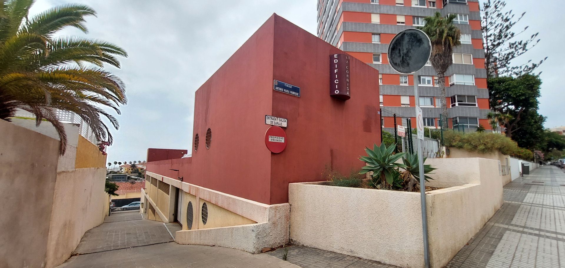 Exterior view of Garage for sale in Las Palmas de Gran Canaria