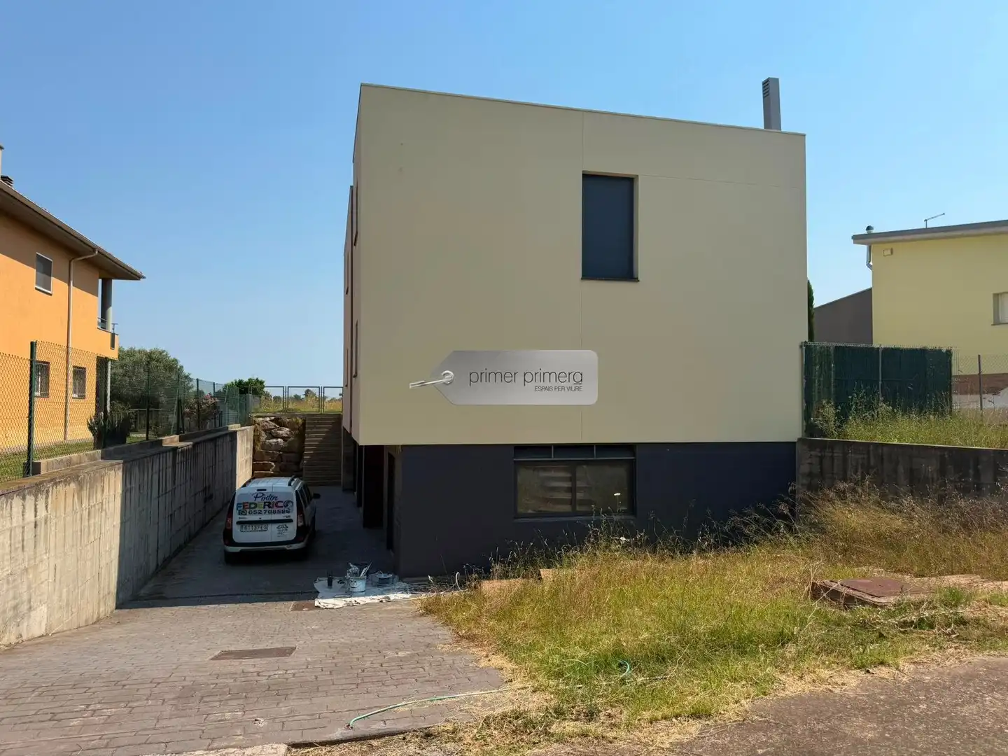 Vista exterior de Casa o chalet en venta en Vilobí d'Onyar con Aire acondicionado, Calefacción y Jardín privado