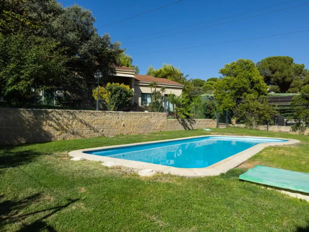 Piscina de Casa o chalet en venta en Villaviciosa de Odón