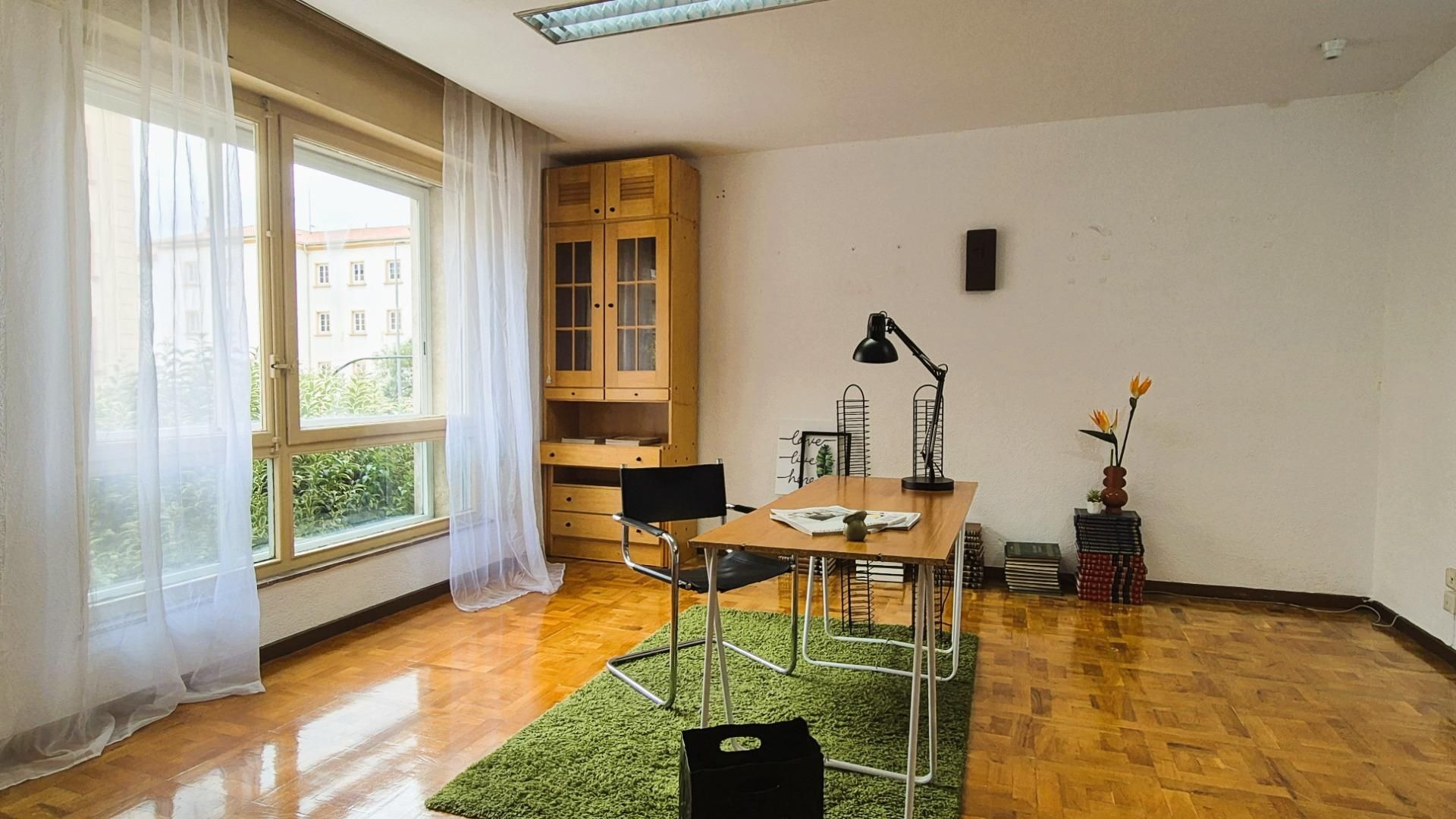 Living room of Flat for sale in  Pamplona / Iruña  with Heating, Parquet flooring and Terrace