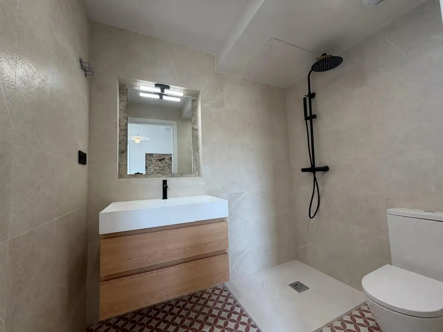 Bany de Àtic en venda en Caldes de Montbui amb Calefacció i Piscina comunitària