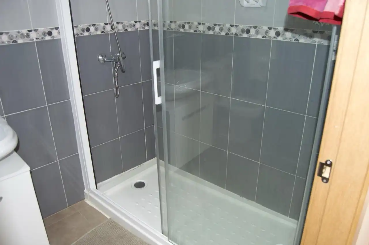 Bathroom of Detached homes for rent in Montánchez  with Terrace and Balcony