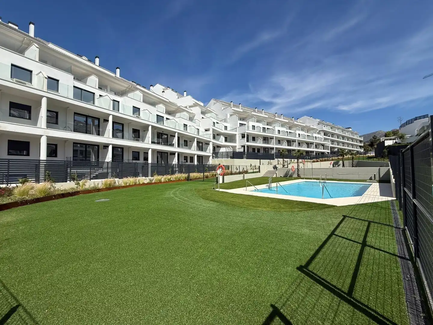 Vista exterior de Apartamento de alquiler en Fuengirola con Aire acondicionado, Terraza y Trastero