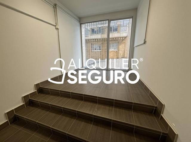 Local comercial en Alquiler en Calle De Sierra de la Estrella en San Diego