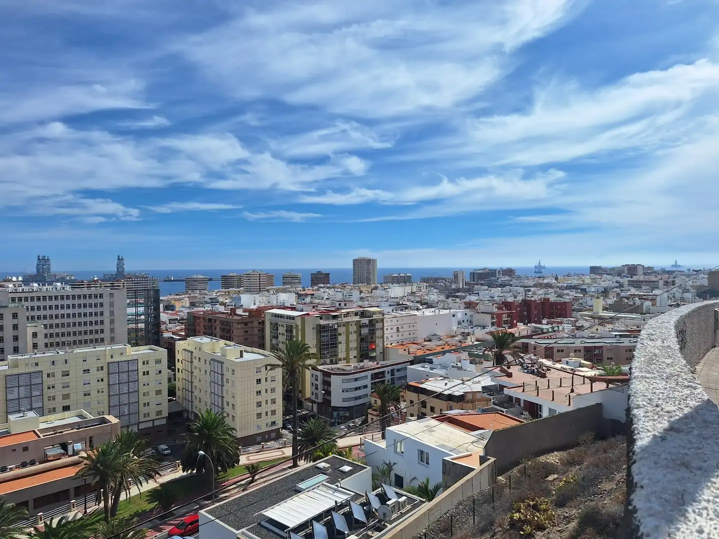Vista exterior de Residencial en venda en Las Palmas de Gran Canaria