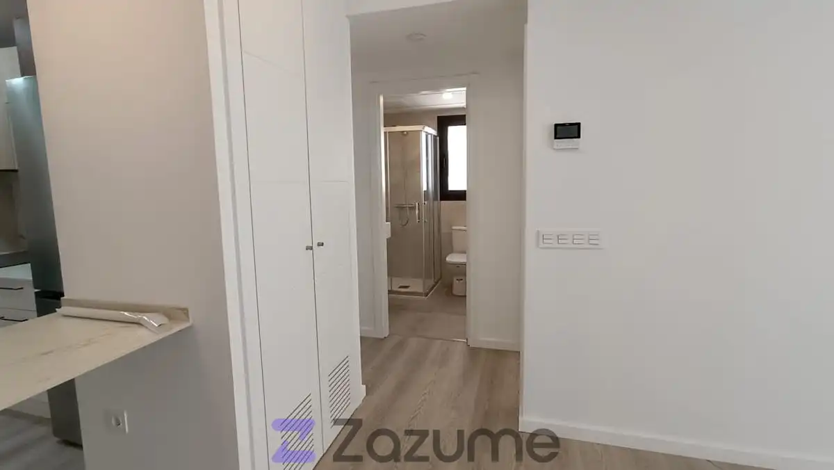Habitación de Piso de alquiler en Benalmádena con Aire acondicionado, Parquet y Terraza