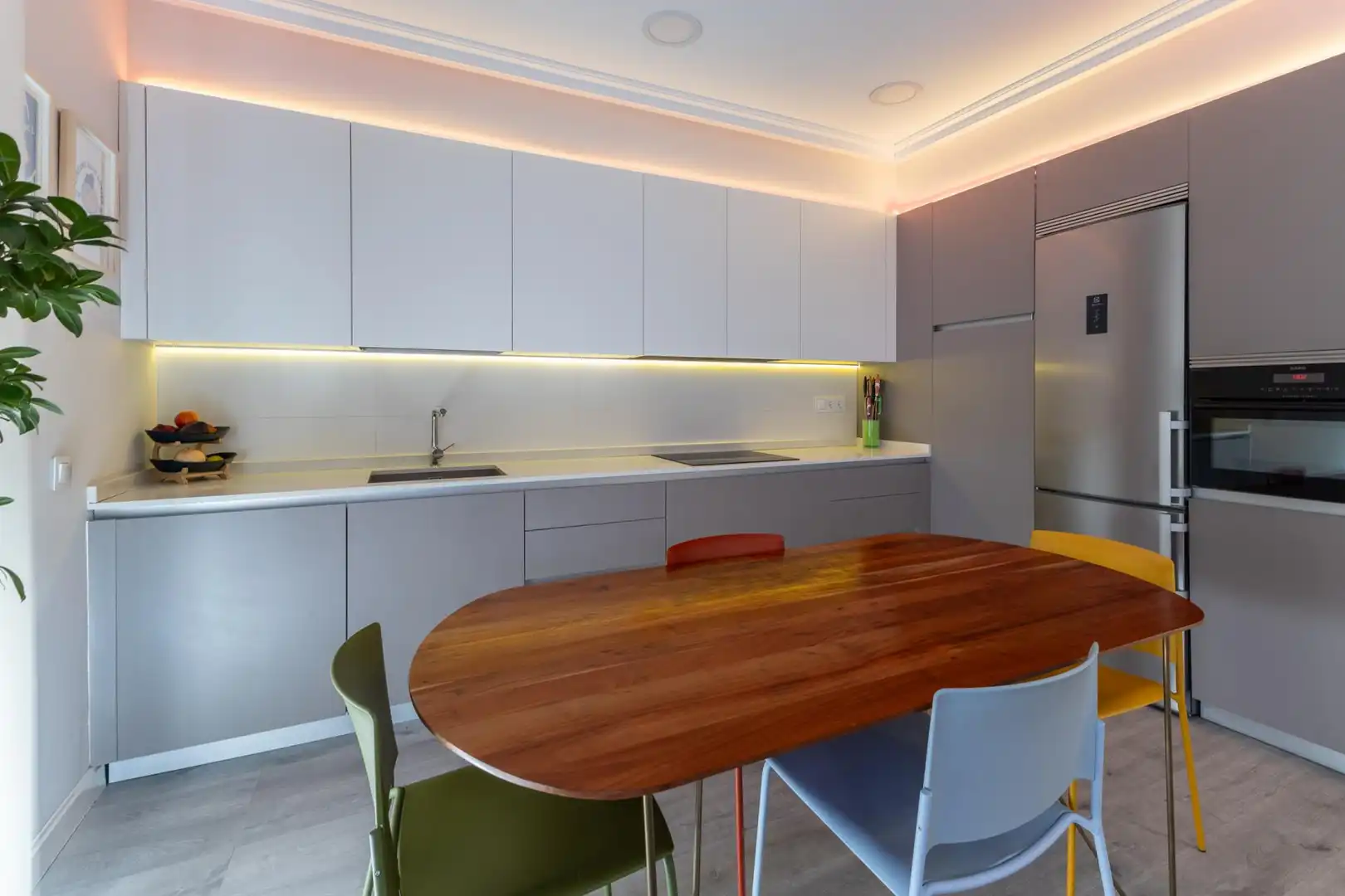 Cocina de Apartamento de alquiler en Madrid con Calefacción, Amueblado y Balcón