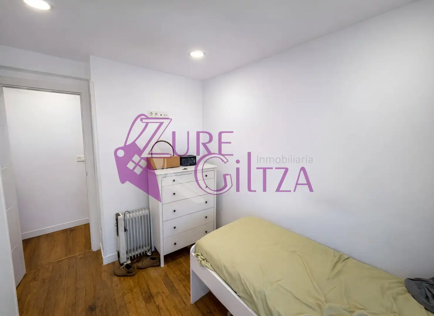 Habitación de Piso en venta en Iurreta con Calefacción y Amueblado
