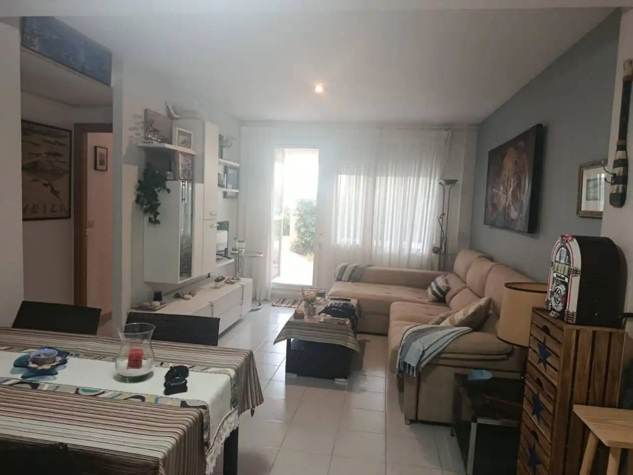 Living room of Flat for sale in Vinaròs  with Private garden, Terrace and Furnished