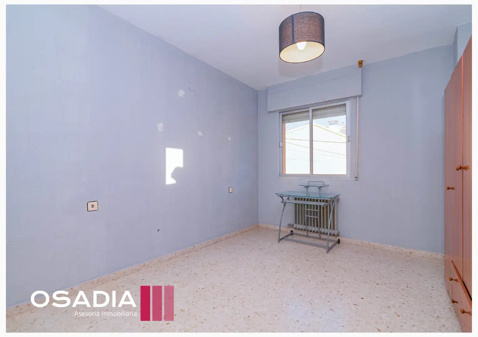 Habitación de Casa adosada en venta en La Zubia