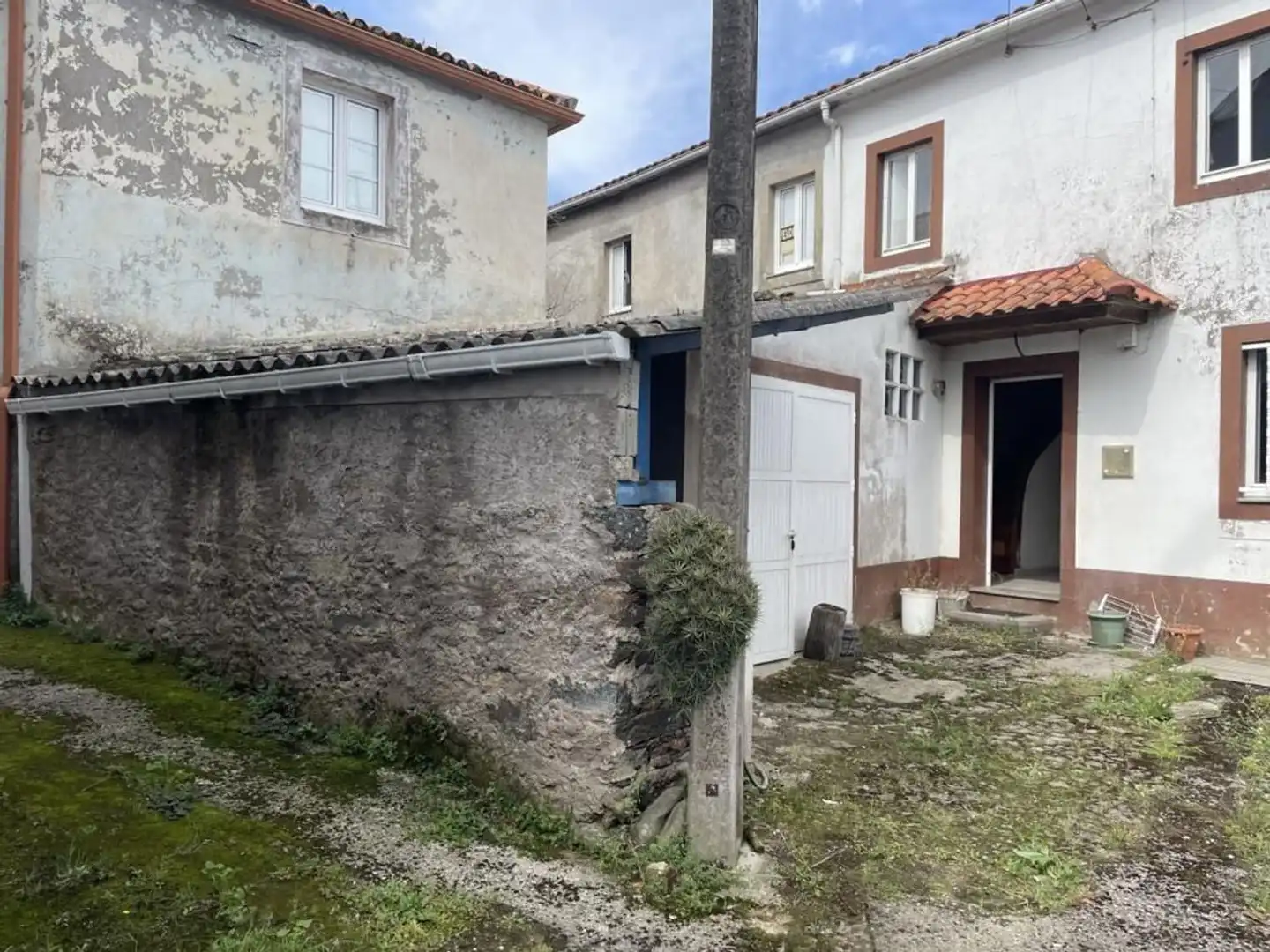 Außenansicht von Country house zum Verkauf in Ortigueira mit Privatgarten, Terrasse und Abstellraum