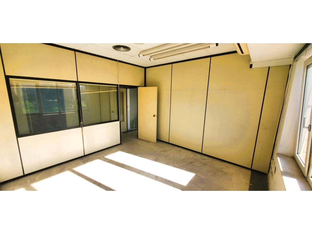 Oficina de alquiler en  Toledo Capital