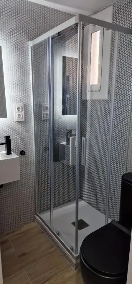 Bathroom of Study for rent in Barcelona  with Heating and Furnished