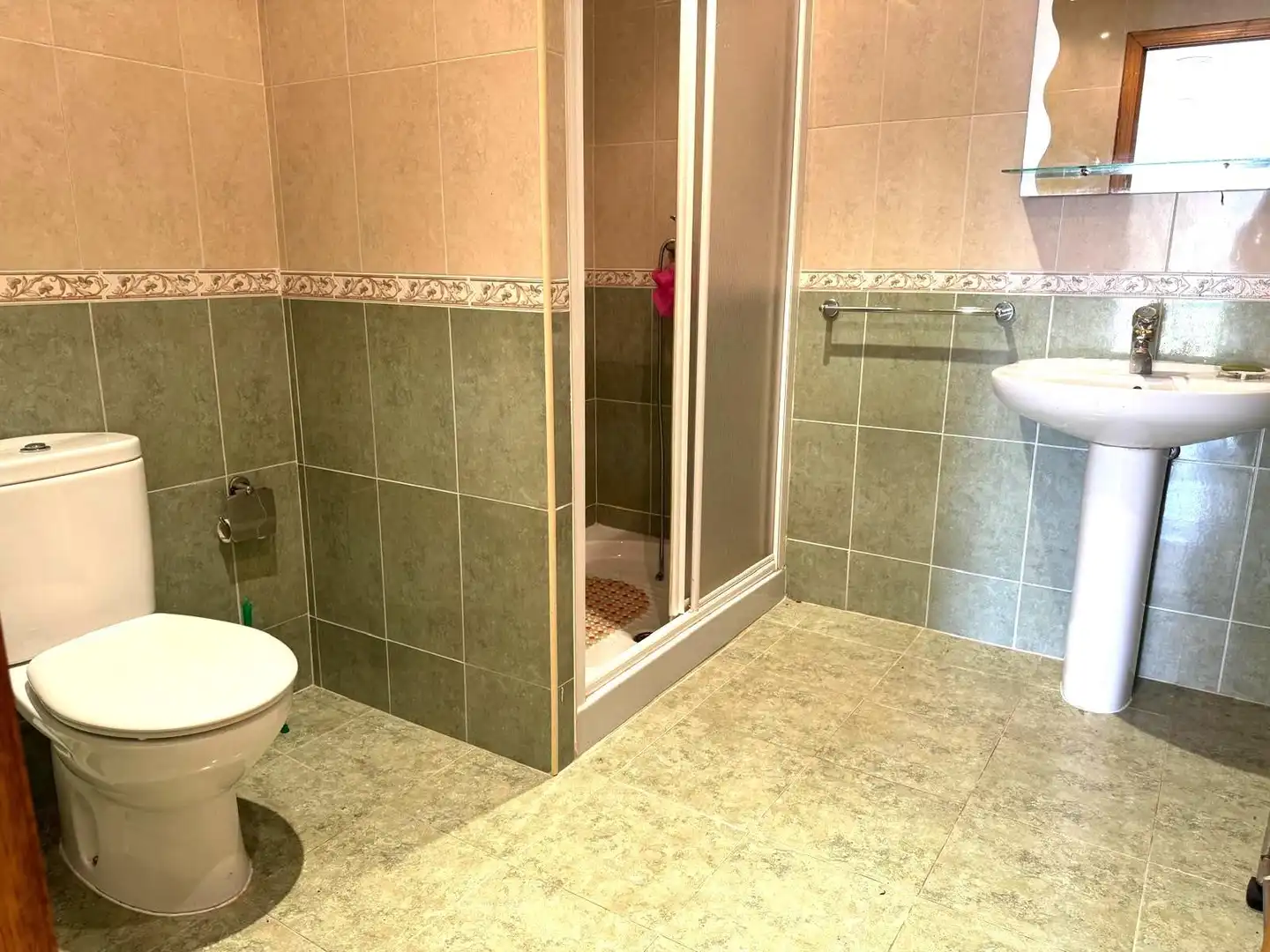 Bany de Casa adosada en venda en Verín