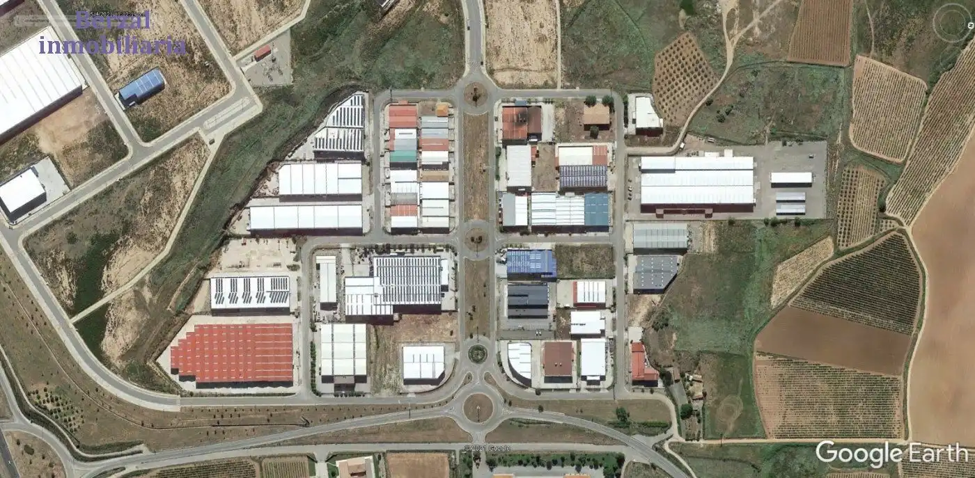 Außenansicht von Fabrik Grundstücke zum Verkauf in Navarrete