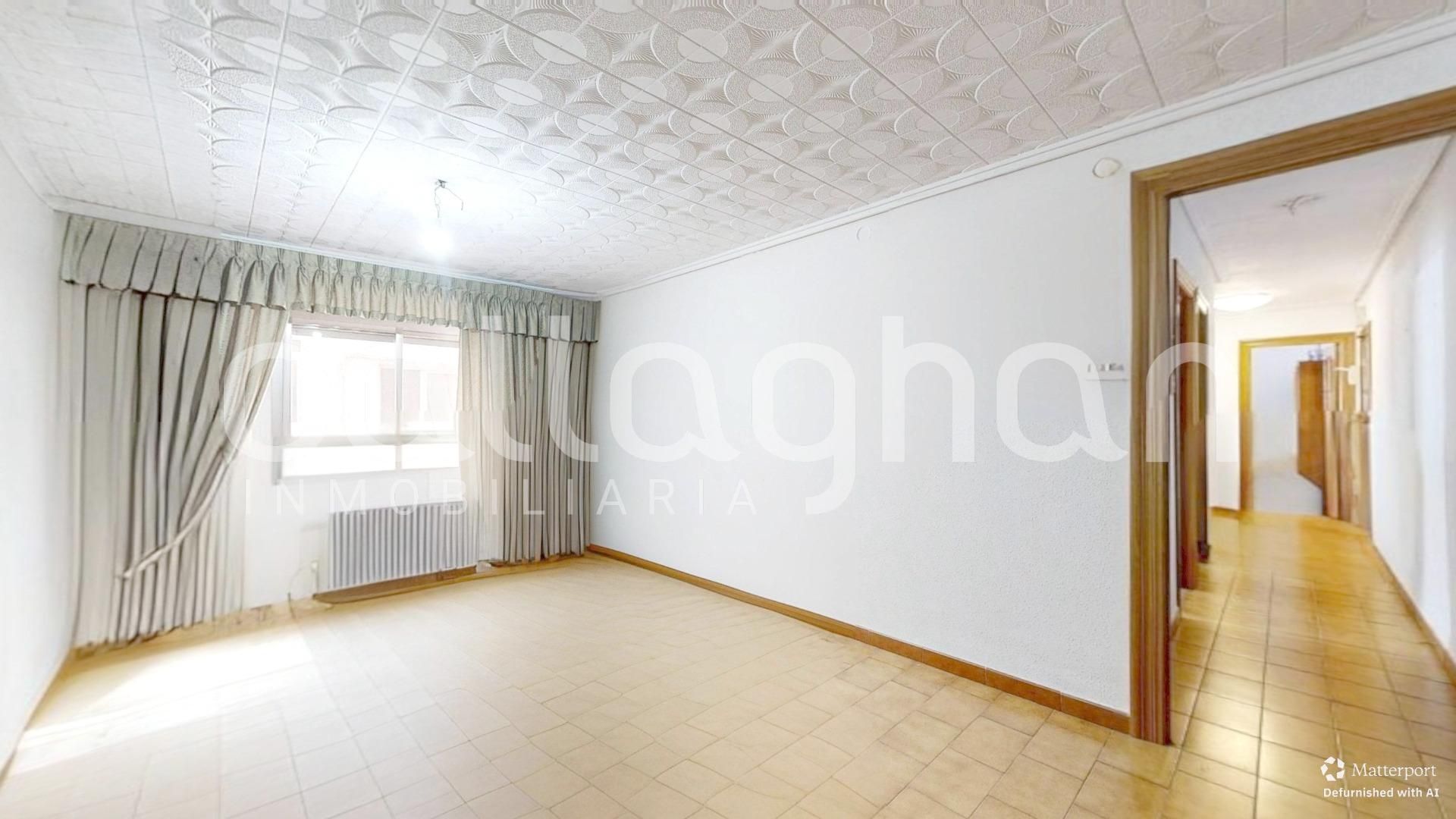 Dormitori de Pis en venda en  Valencia Capital