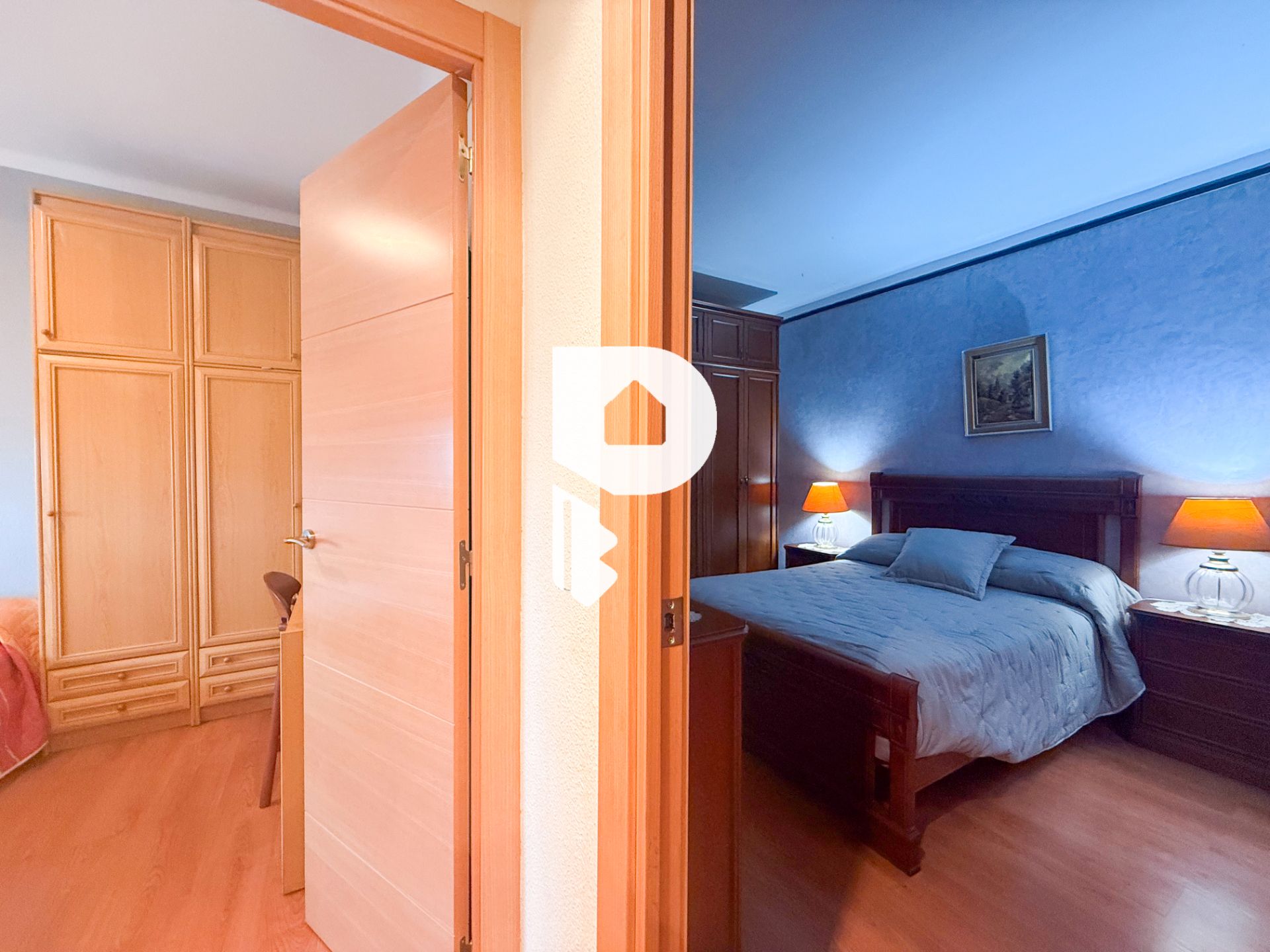 Dormitori de Pis en venda en Badalona amb Aire condicionat, Calefacció i Parquet