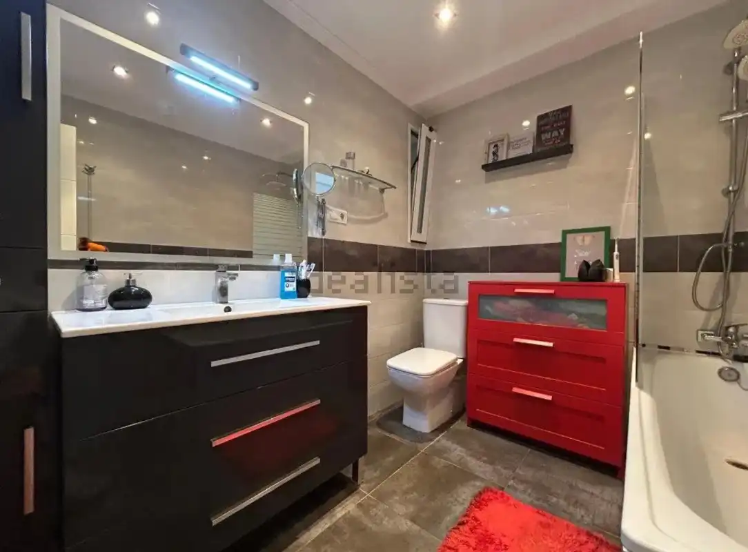 Flat with terrace for sale in Quatre Carreres, imagen 24