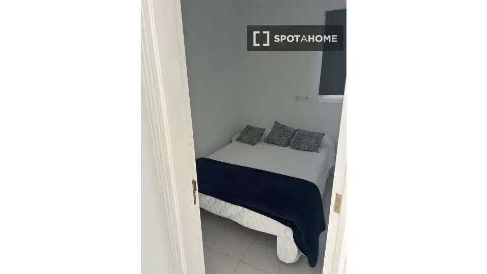 Habitación de Apartamento para compartir en San Bartolomé con Aire acondicionado, Terraza y Amueblado