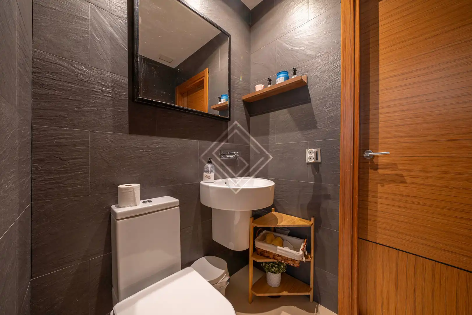 Bany de Casa o xalet en venda en Madrid amb Aire condicionat, Calefacció i Terrassa
