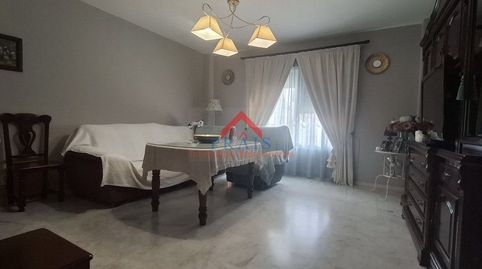 Foto 4 de Casa adosada en venta en Las Torres - Constelaciones, Utrera