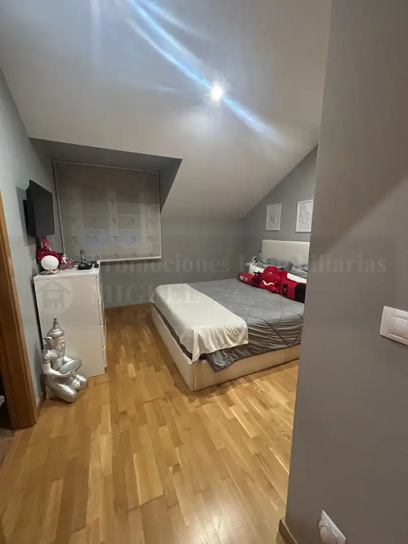 Schlafzimmer von Maisonette zum Verkauf in Verín mit Heizung, Parkett und Abstellraum