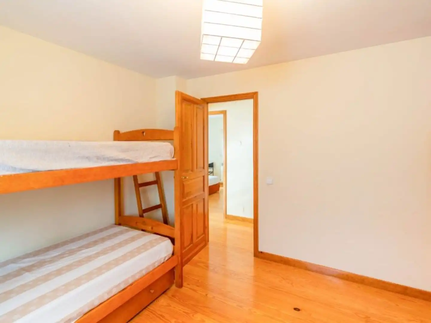 Bedroom of Country homes for sale in Uztárroz / Uztarroze