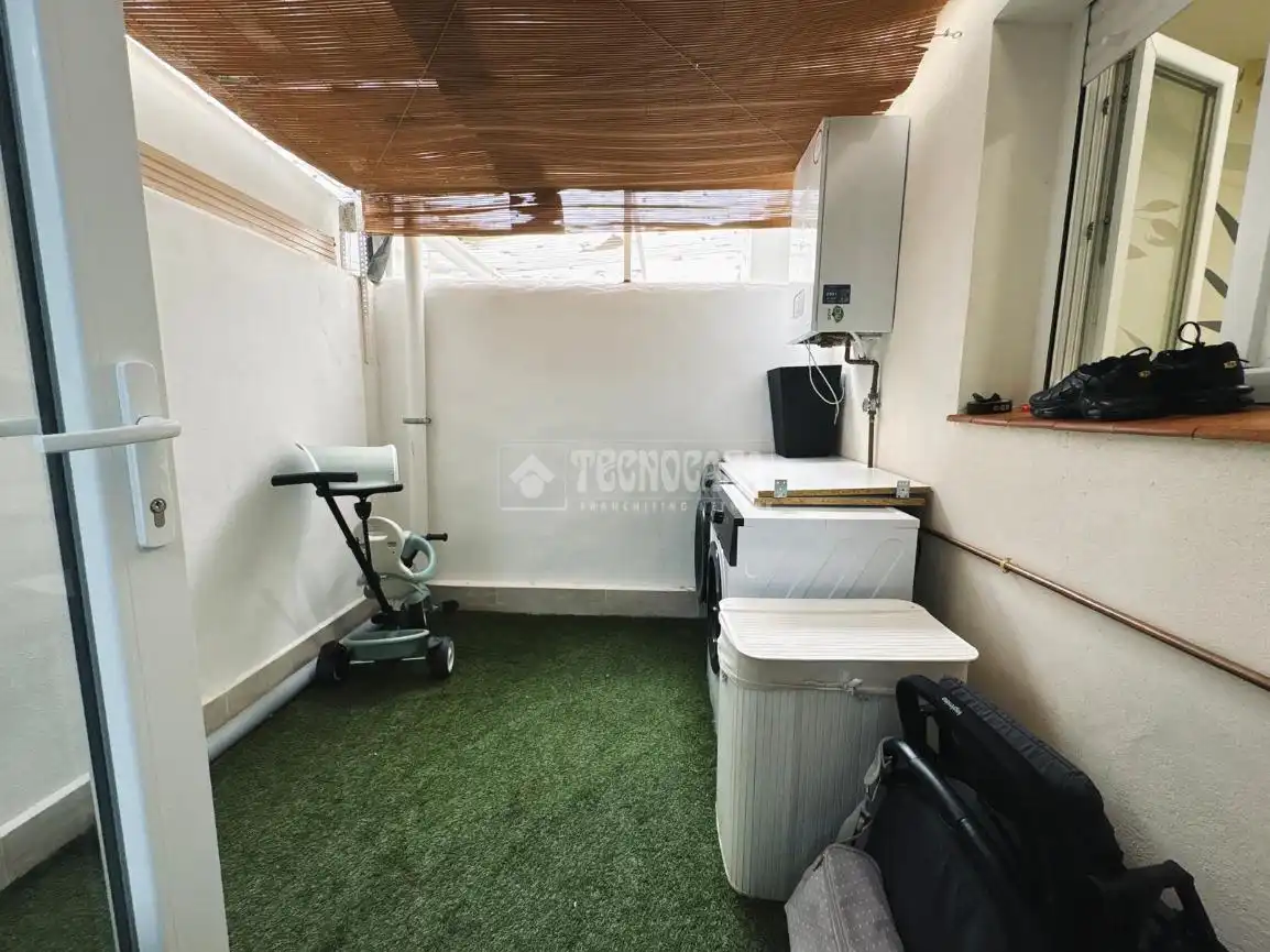 Flat for sale in Madrid  with Air Conditioner and Heating