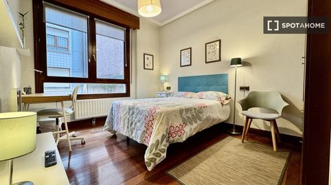 Photo 2 of Room in Abandoibarra - Guggenheim, Bilbao