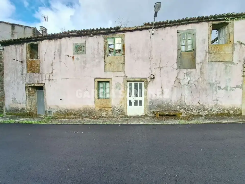 Casa en venta en Estrada Rianxiño 247