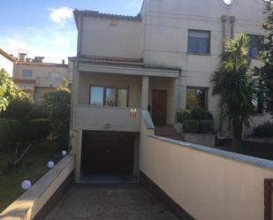 Exterior view of Single-family semi-detached for sale in Girona Capital  with Air Conditioner, Heating and Private garden