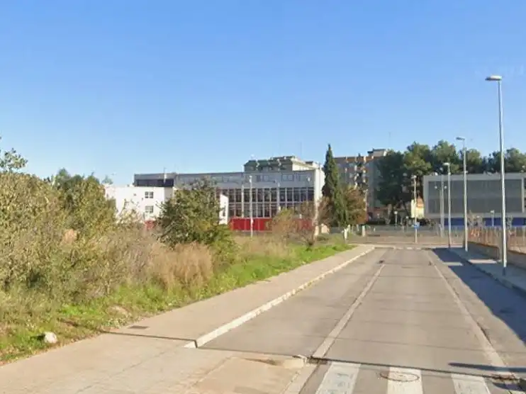 Wohnbaugrundstück zum Verkauf in Calle Viena 8, imagen 6
