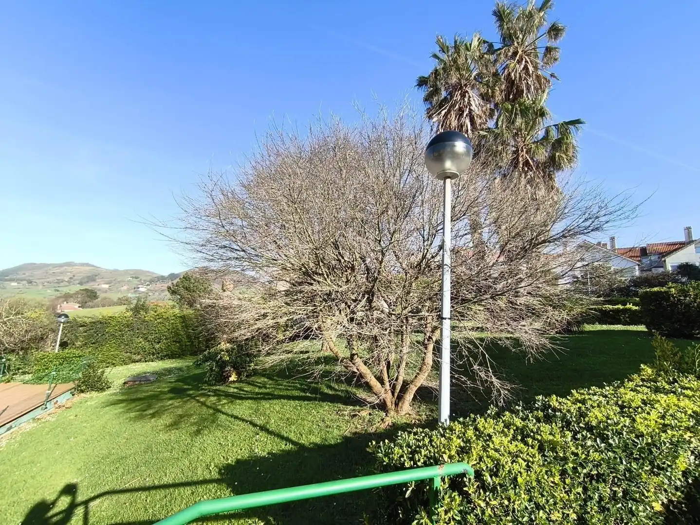 Erdgeschoss zum Verkauf in Miengo mit Heizung, Privatgarten und Terrasse